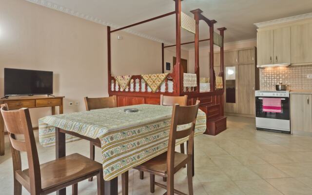 Fronis Studio B