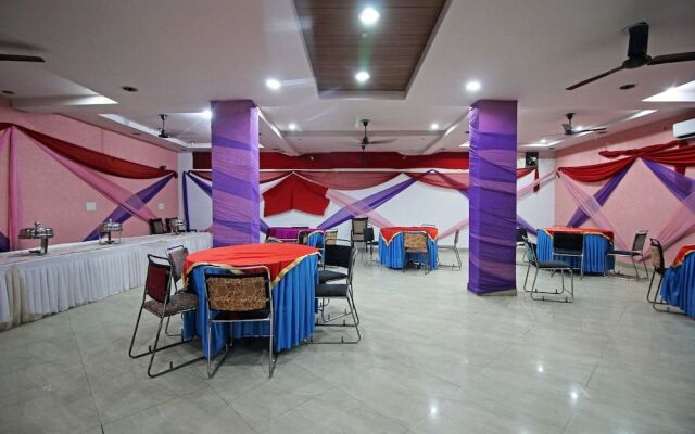 OYO 641 Grand Place