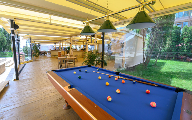 Hotel Glarus Beach