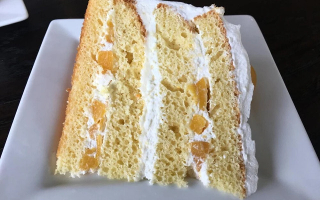 Golden Manor Inn & Suites