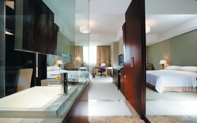 Changshu Zhongjiang Dekin Hotel