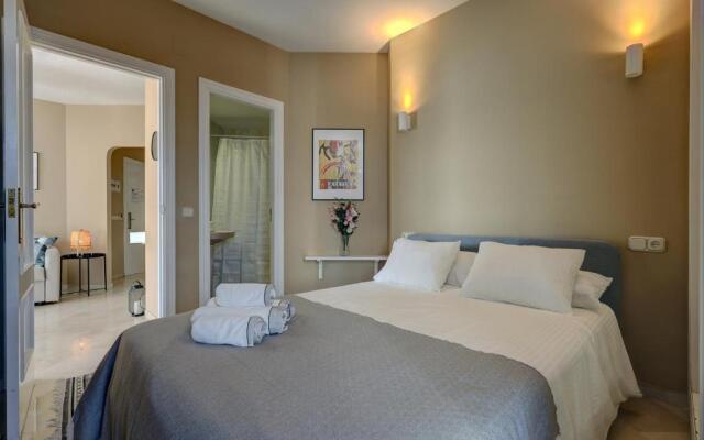 053 - Two Bed Mijas Golf Apartment With Heated Pool