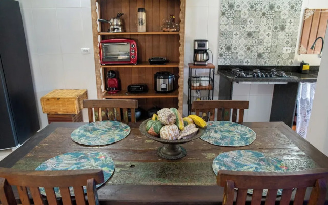 Casa com Piscina e Churrasqueira no Pantanal