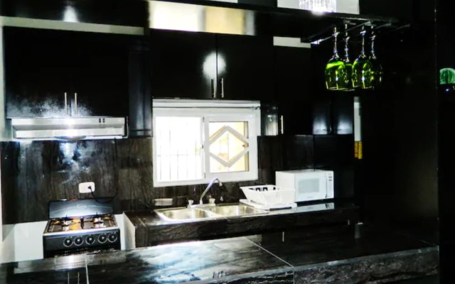 Luxury Apartment near Beach