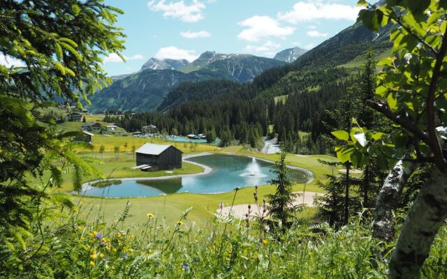 Lux Alp Chalet