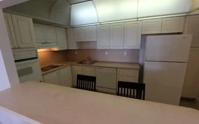 1 Bedroom Park View Apartment Or419