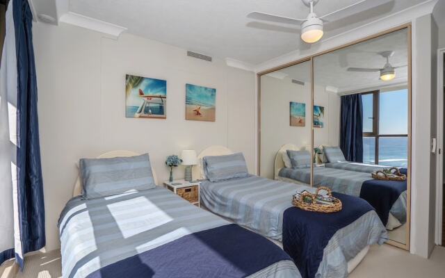 Beach Shack, Newly Renovated, Sea Views