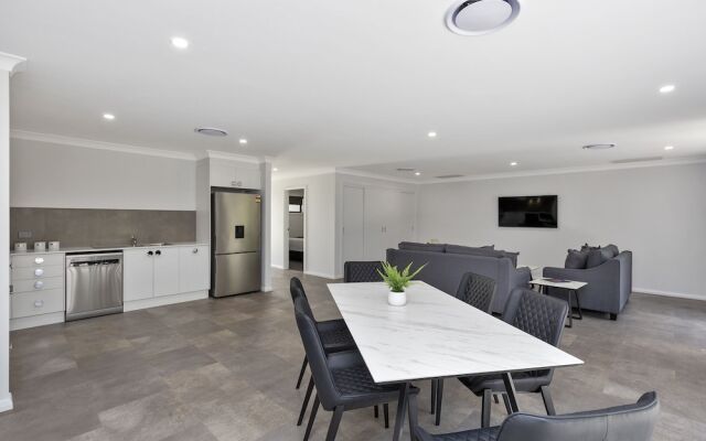 CH Boutique Apartments The Ringers Road