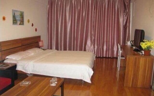 She and He Hotel Apartment