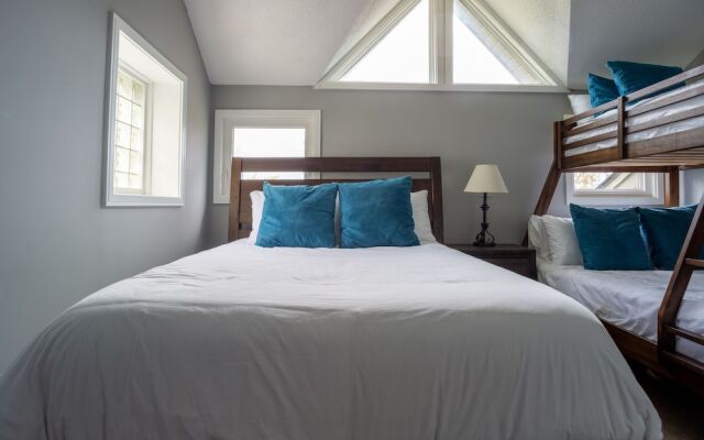 The Lodges at Blue Mountain - Chateau Ridge Condos