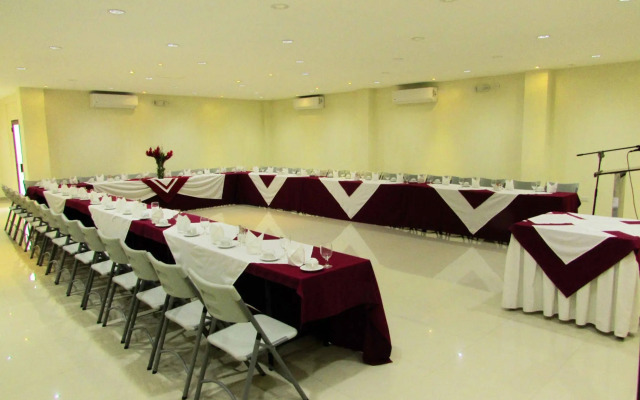 Siesta Hotel and Casino..