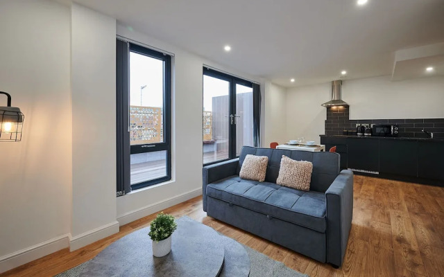 Host Stay Balcony Room For Two Sevenstay Apartments