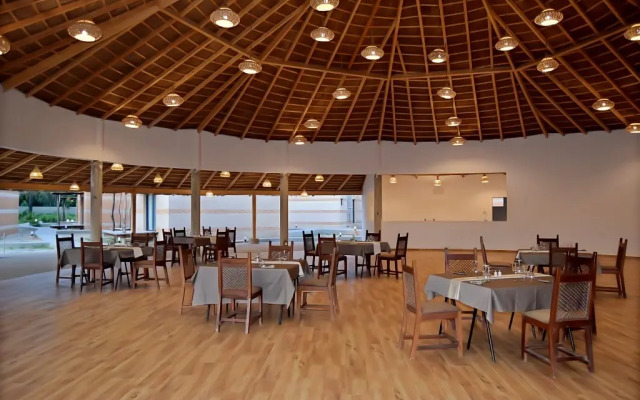 King Baobab Lodge