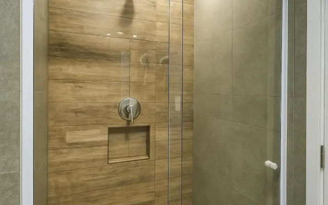 CJC Short Stay Ilusion