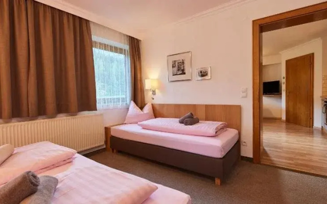 Apartments Neue Post