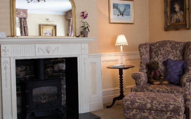 Lord Bute Hotel & Restaurant