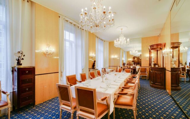 Brit Hotel Le Royal - Troyes