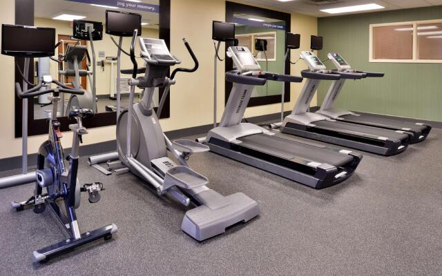 Hampton Inn & Suites Fort Belvoir Alexandria South