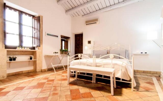 A 50 passi dal Tempio di Apollo