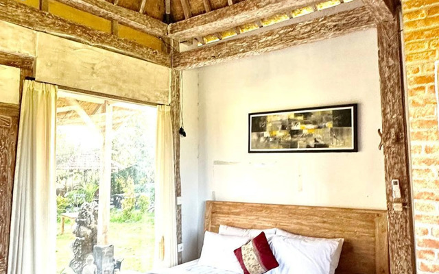 Bali Eco Living Dormitory by ZUZU