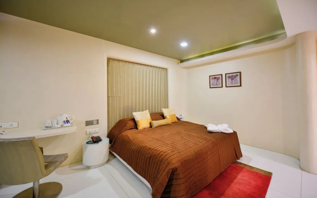 Hotel Aarya Regency by OYO Rooms