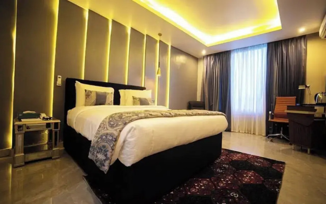 Ted G Hotel