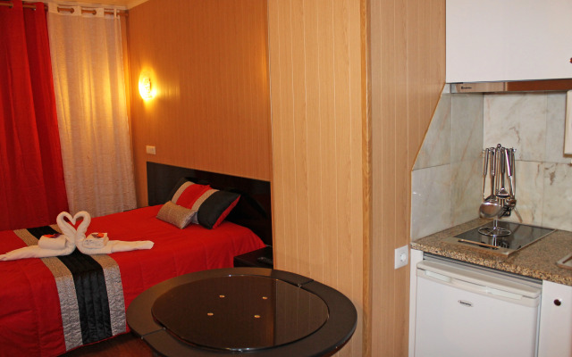 Monte Carlo Love Porto Guesthouse