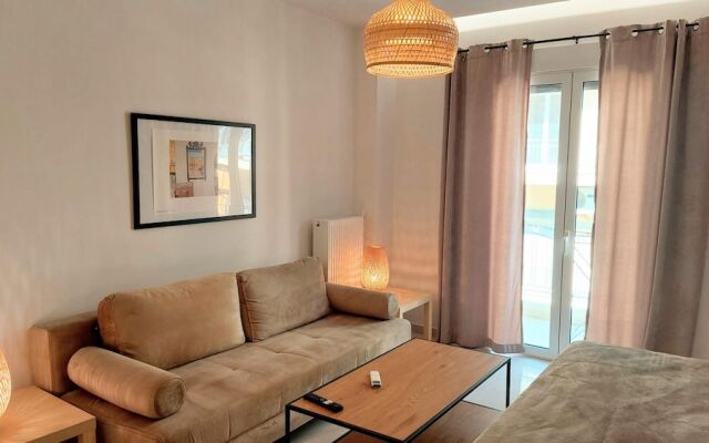 Wonderful Apartment in Acropolis