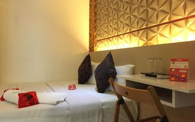 OYO 318 Simms Boutique Hotel
