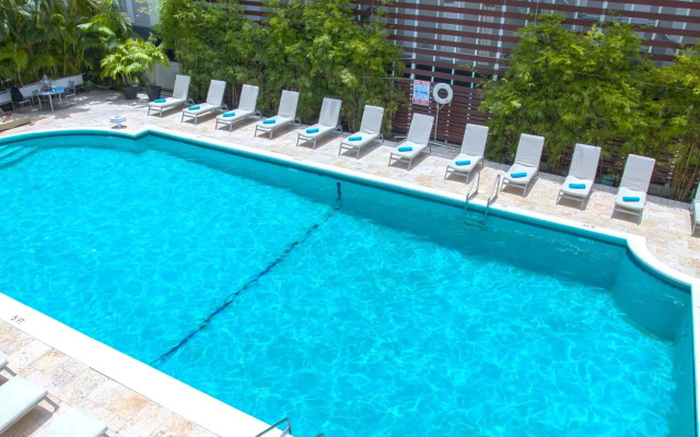 Dorchester Miami Beach Hotel & Suites