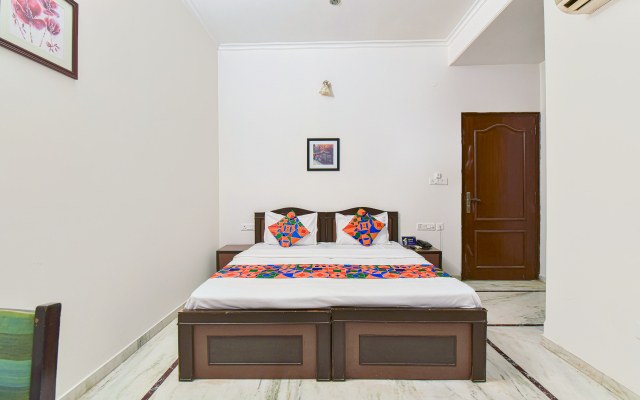 Fabhotel Gitanjali