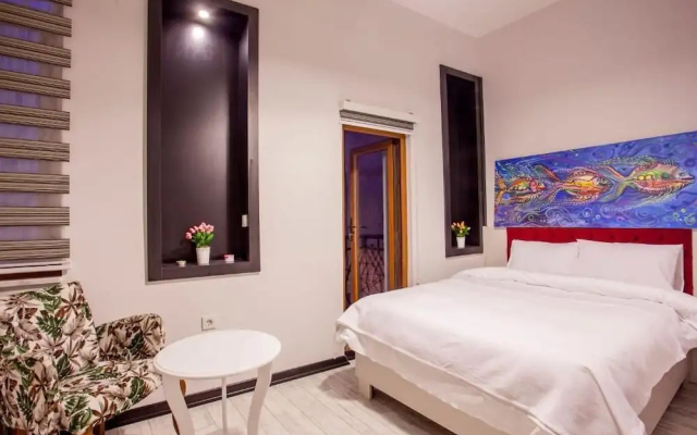 Taksim Sem House
