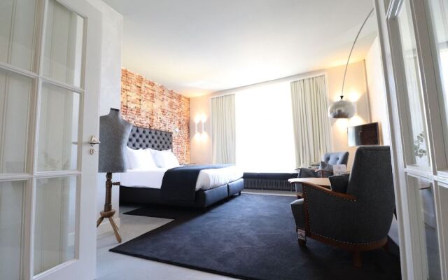 Van der Gang Suites