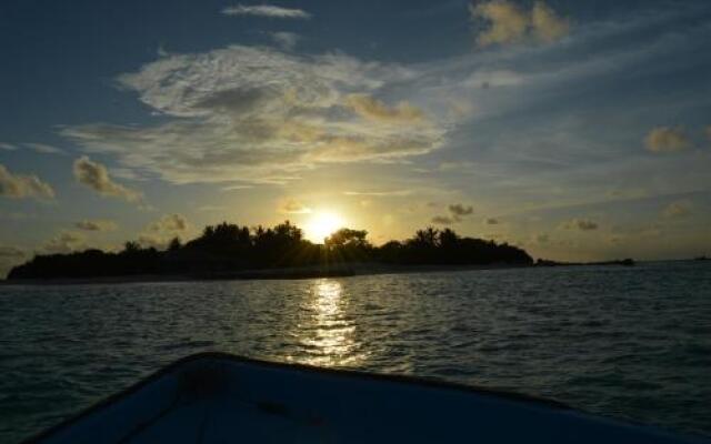 Maaz Inn Fenfushi