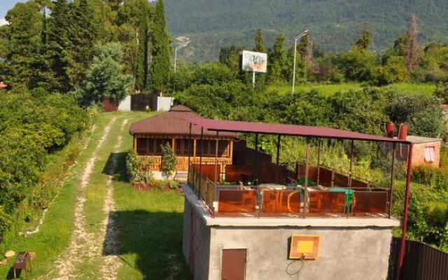 Psyrtskha Guest house