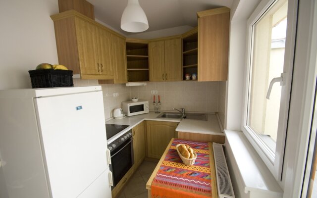 Bell Hostel and Guesthouse