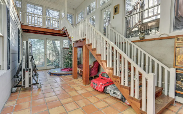 1 Mi to Lake Wallenpaupack: Spacious Poconos Villa