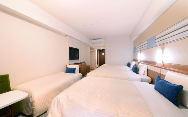 Vessel Hotel Campana Okinawa