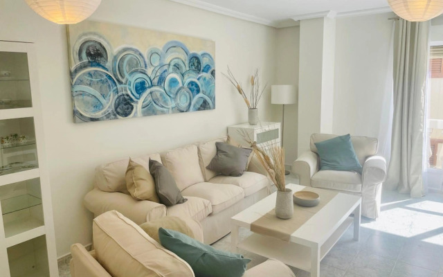 AlteaWohnung - Life: Pueblo, Iglesia, Pool, Montana