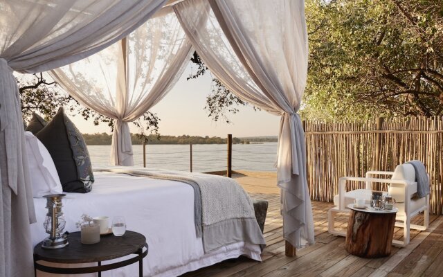 Victoria Falls River Lodge