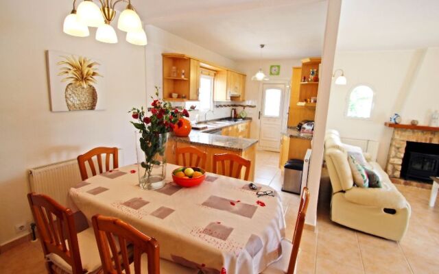 Paula-3 - holiday home with private swimming pool in Moraira