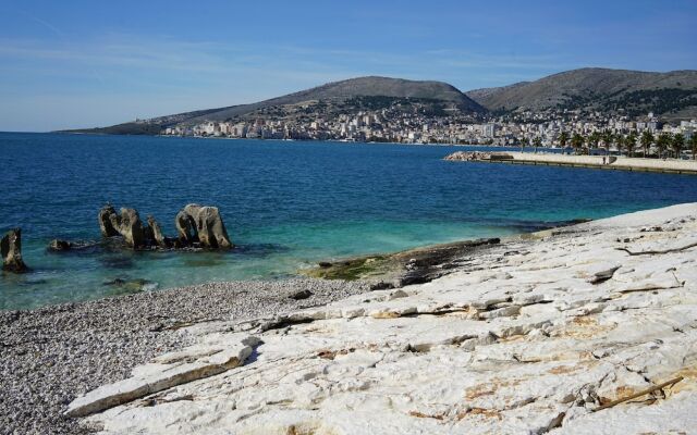 Limani Deluxe Apartments