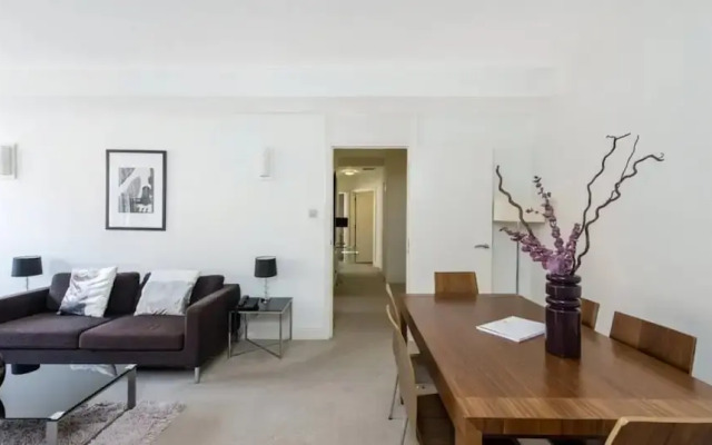Wembley Empire Apartment - City Living
