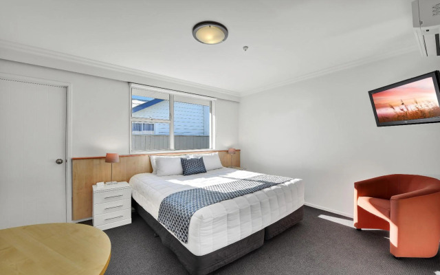 The Hotel Nelson