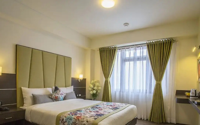 Udaan Woodberry Hotel & Spa