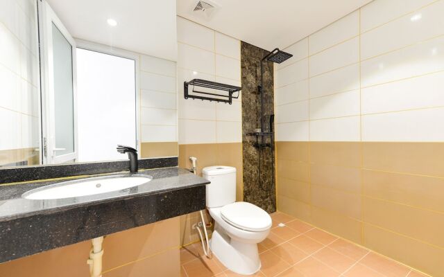 OYO 276 Bh Hotel