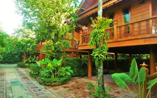 Ruenthai Boutique