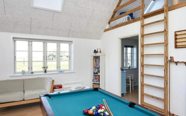 10 Person Holiday Home in Harboore