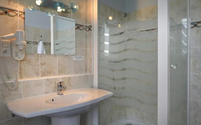 Logis Hôtel du Dauphin