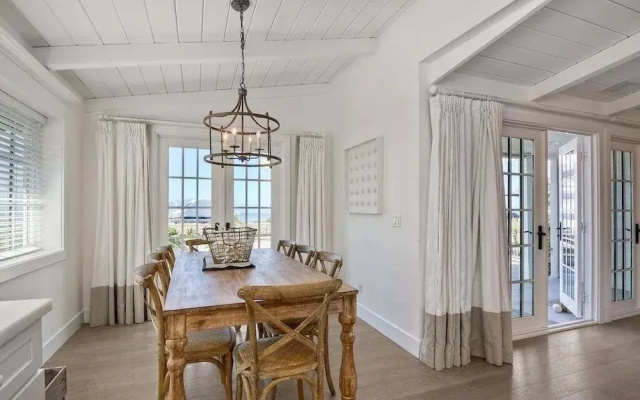 3690 Carlsbad Boulevard - Unit A